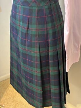 Brooks Brothers Green & Navy Tartan Pleated Skirt